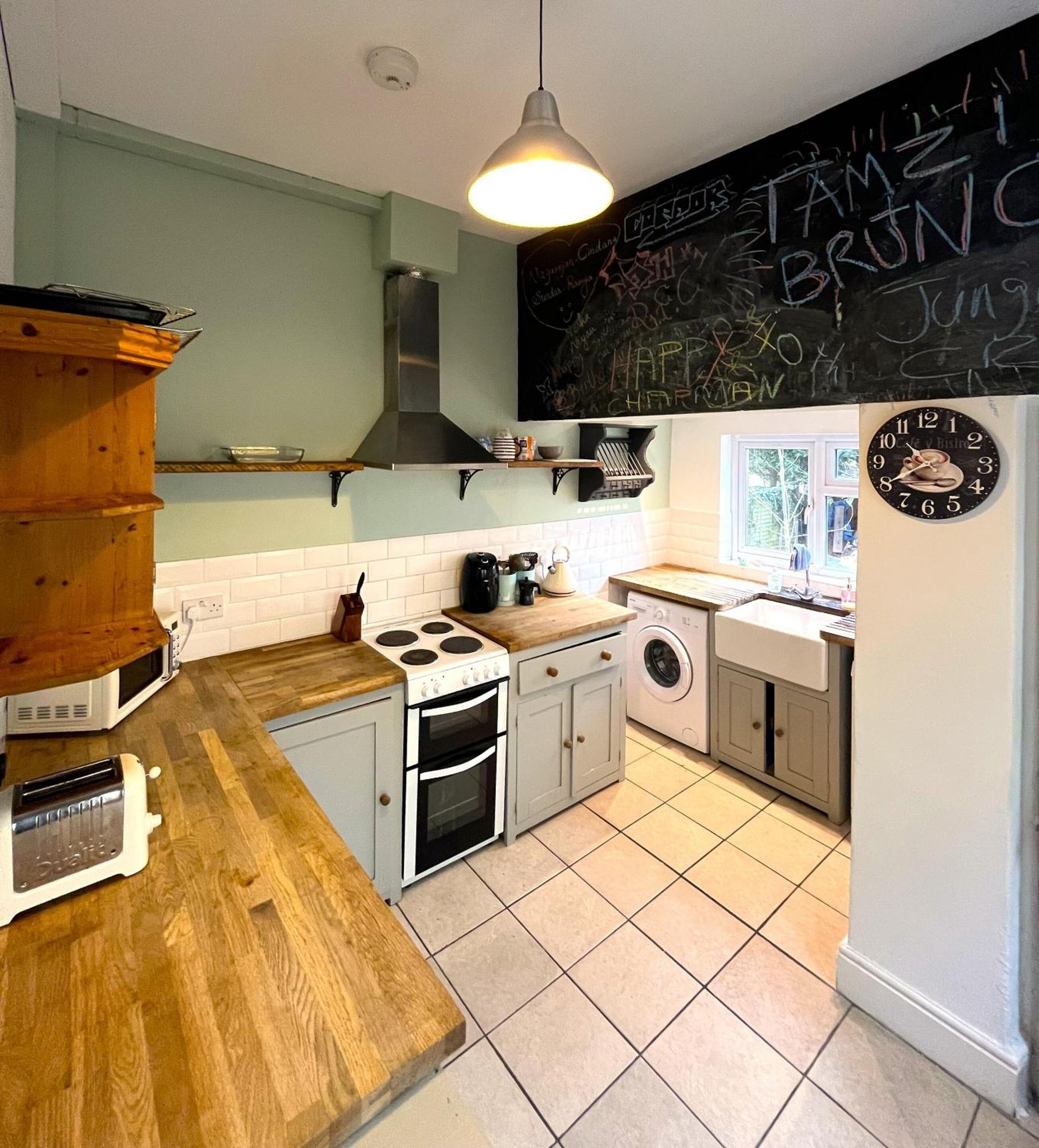 Charming Cottage Retreat With Garden - Sleeps 12 Bristol Esterno foto