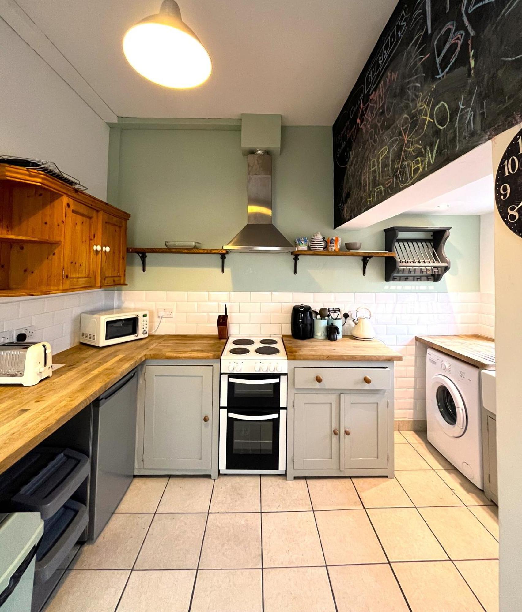 Charming Cottage Retreat With Garden - Sleeps 12 Bristol Esterno foto