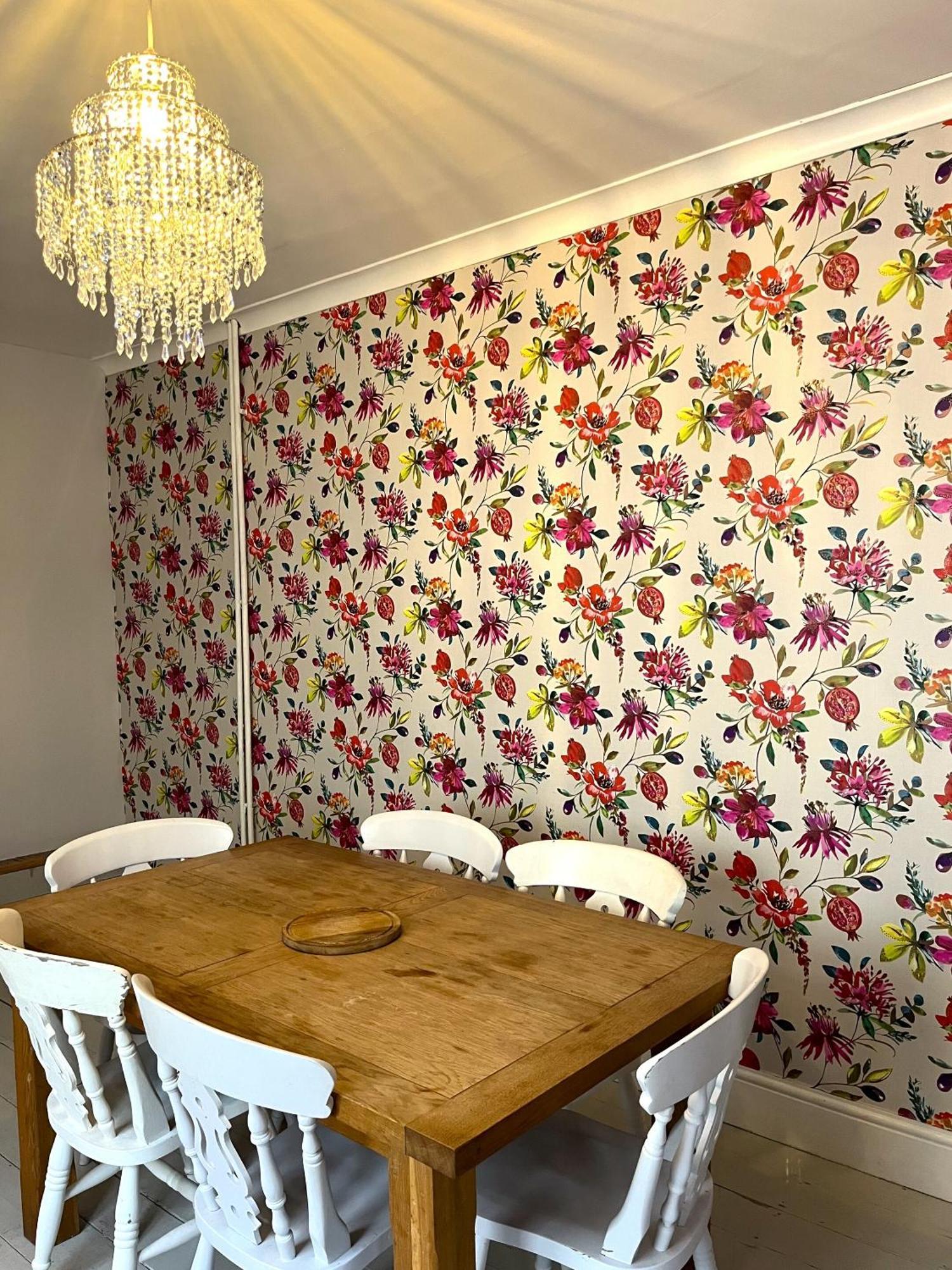Charming Cottage Retreat With Garden - Sleeps 12 Bristol Esterno foto