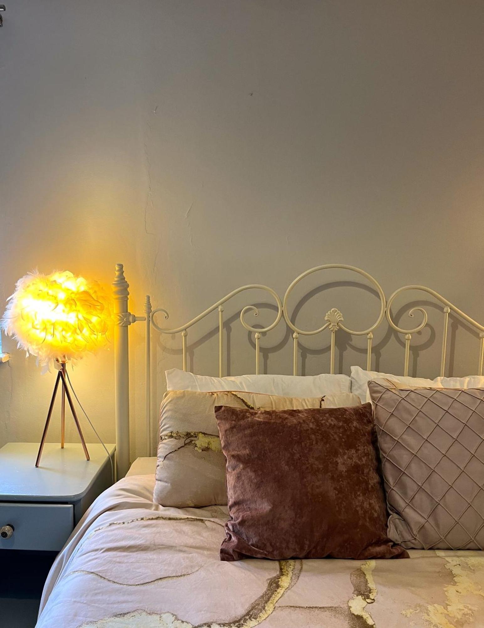 Charming Cottage Retreat With Garden - Sleeps 12 Bristol Esterno foto